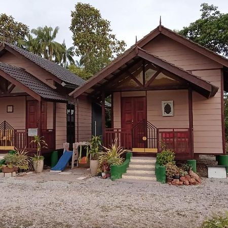 Laman Sakinah Merlimau Exterior foto